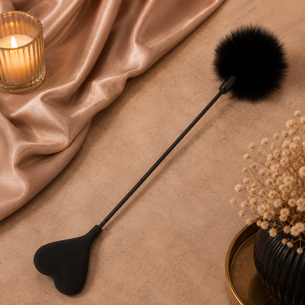 ✨Darkness – Fouet Plume d'Amour Noir 40 cm